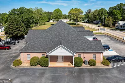 261 Brookwood Avenue #D, Jackson, GA 30233 - Photo 4