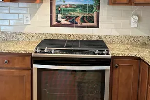 214 Brunswick Dr, Griffin, GA 30223 - Photo 6