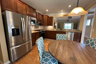 214 Brunswick Dr, Griffin, GA 30223 - Photo 8
