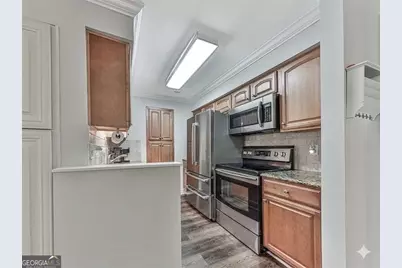 25104 Plantation Drive NE, Atlanta, GA 30324 - Photo 6