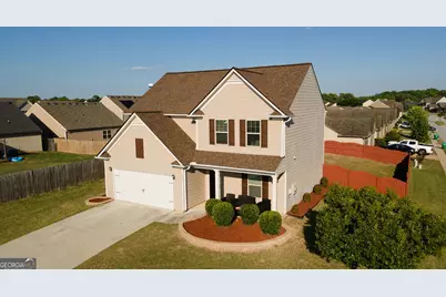 815 Summer Springs Court, Pendergrass, GA 30567 - Photo 2