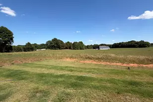 1350 C O Draper Rd, Comer, GA 30629 - Photo 10