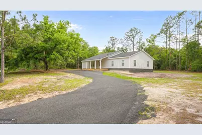 2021 Sparrow Lane, Blackshear, GA 31516 - Photo 2