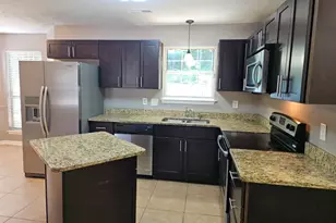 218 Preston Cir, Peachtree City, GA 30269 - Photo 16
