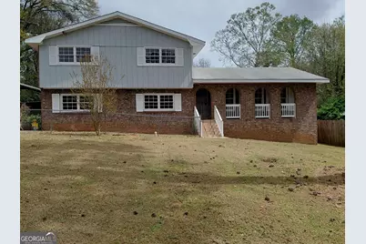 6684 Londonderry Drive, Morrow, GA 30260 - Photo 2