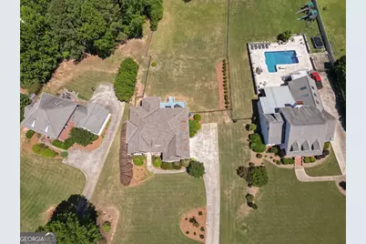 302 Shady Valley Drive, Carrollton, GA 30116 - Photo 4