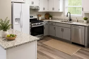 105 Dailey Mill Rd, McDonough, GA 30253 - Photo 8