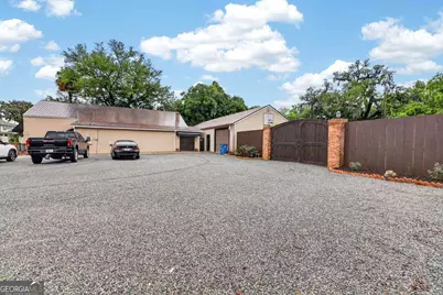 1607 Norwich Street, Brunswick, GA 31520 - Photo 26