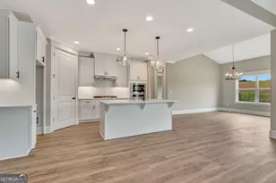 370 Redhaven Dr, Senoia, GA 30276 - Photo 8