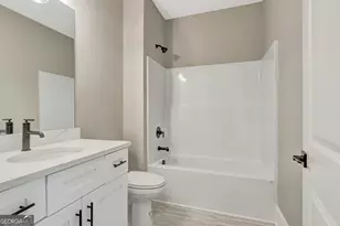 370 Redhaven Dr, Senoia, GA 30276 - Photo 18