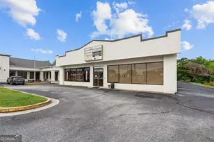 907 Park St, Carrollton, GA 30117 - Photo 1