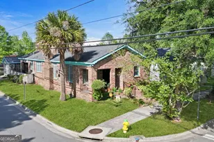 702 E 32nd St, Savannah, GA 31401 - Photo 30