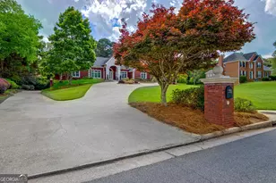 175 McElwaney Way, Fayetteville, GA 30215 - Photo 2