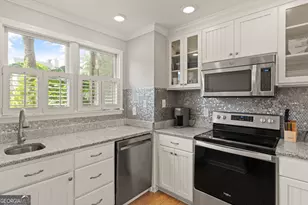 1035 Beachview Dr, Saint Simons, GA 31522 - Photo 8