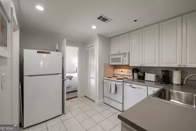 250 W Broad Street #708, Athens, GA 30601 - Photo 8