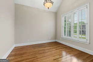 1032 Willowood Ln SW, Atlanta, GA 30331 - Photo 8