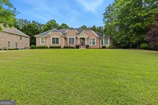 1032 Willowood Ln SW, Atlanta, GA 30331 - Photo 2