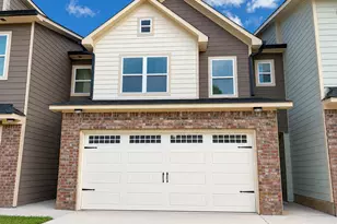 7811 Rock Rose Ln, Fairburn, GA 30213 - Photo 2