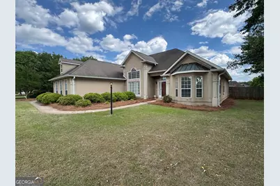 312 Twelve Oaks Drive, Warner Robins, GA 31088 - Photo 2