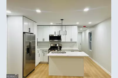 277 Barfield Avenue SW, Atlanta, GA 30310 - Photo 6
