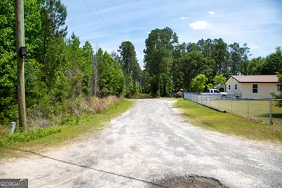 1352 Old Doctortown Road, Jesup, GA 31545 - Photo 4