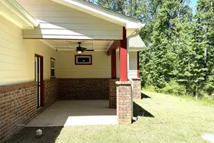 1663 Piedmont Rd, Griffin, GA 30224 - Photo 8