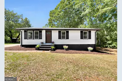 858 Clairmont Avenue, Comer, GA 30629 - Photo 4
