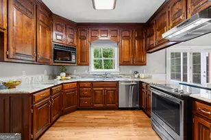 208 Camp Creek Trail, Peachtree City, GA 30269 - Photo 16