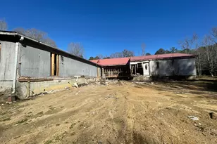 998 Campbell Rd, Meansville, GA 30256 - Photo 26