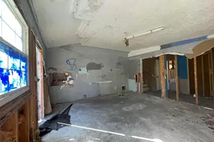 998 Campbell Rd, Meansville, GA 30256 - Photo 8