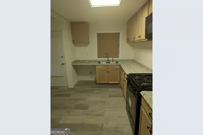 5237 Kingswood Circle, Atlanta, GA 30349 - Photo 6