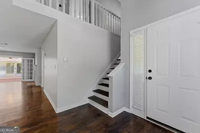 2216 Wellington Circle, Lithonia, GA 30058 - Photo 4