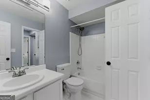 2216 Wellington Cir, Lithonia, GA 30058 - Photo 12