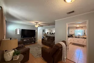 53 Carey Dr, Hazlehurst, GA 31539 - Photo 8