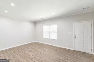1648 Hurley Cir, Macon, GA 31206 - Photo 8