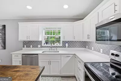 101 Siesta Lane, Lavonia, GA 30553 - Photo 8