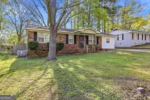 162 Orchard Cir, Commerce, GA 30529 - Photo 2