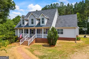136 Wedgewood Dr, Danielsville, GA 30633 - Photo 2
