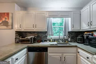 442 River Chase Dr, Athens, GA 30605 - Photo 8