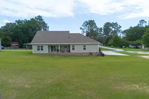 334 W Pine St, Metter, GA 30439 - Photo 2