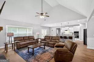 1764 Luther Bailey Rd, Senoia, GA 30276 - Photo 2