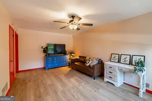 145 Pineview Dr, Athens, GA 30606 - Photo 8