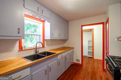 145 Pineview Drive, Athens, GA 30606 - Photo 22