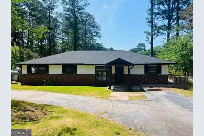 203 S Chilton Crescent, Lagrange, GA 30240 - Photo 2