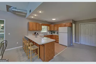 194 Harvey Lane, Lavonia, GA 30553 - Photo 14