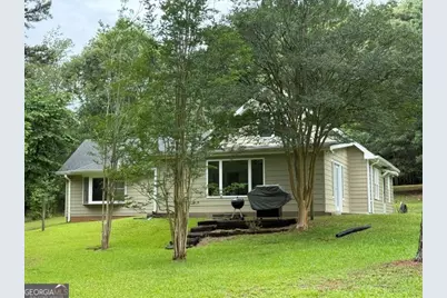 194 Harvey Lane, Lavonia, GA 30553 - Photo 1