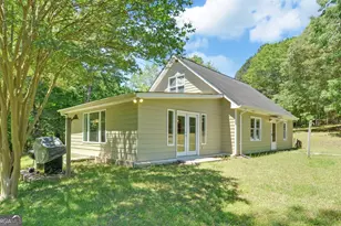 194 Harvey Ln, Lavonia, GA 30553 - Photo 2