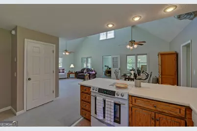 194 Harvey Lane, Lavonia, GA 30553 - Photo 16