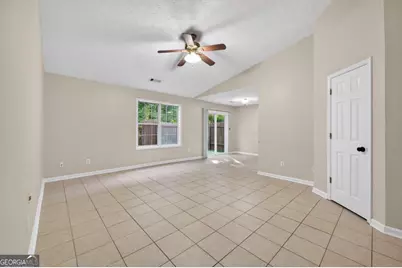 5135 Hillcrest Glenn Drive, Sugar Hill, GA 30518 - Photo 4