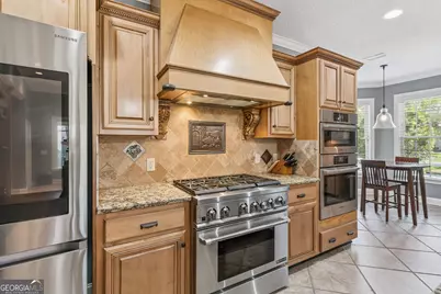 227 Harbor Pointe Drive, Brunswick, GA 31523 - Photo 6